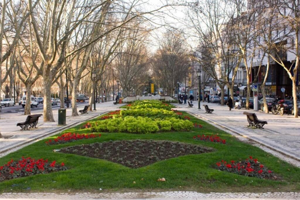 Av. Da Liberdade Comfortable With Balcony Apartamento Lisboa